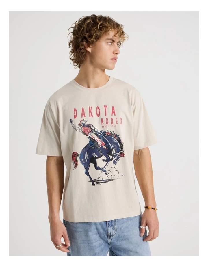 Loose Fit Crew Neck Graphic T-Shirt in Bone image 5