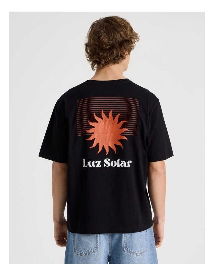 Loose Fit Crew Neck Graphic T-Shirt in Black image 6