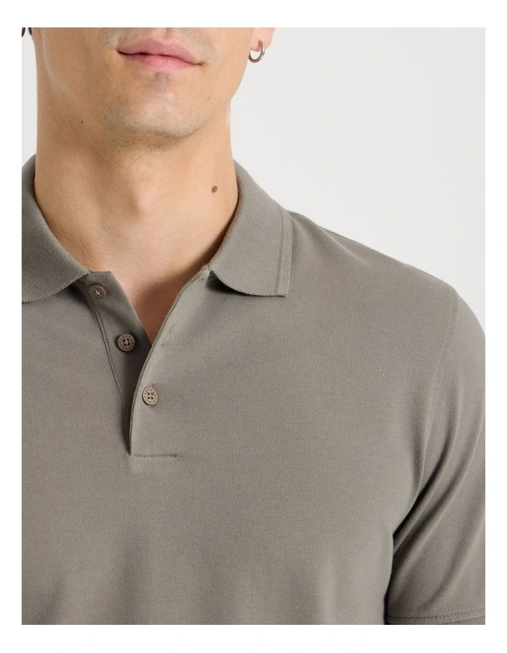 Pique Polo in Stone image 3