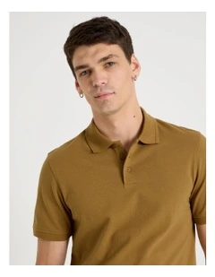 Pique Polo in Gold