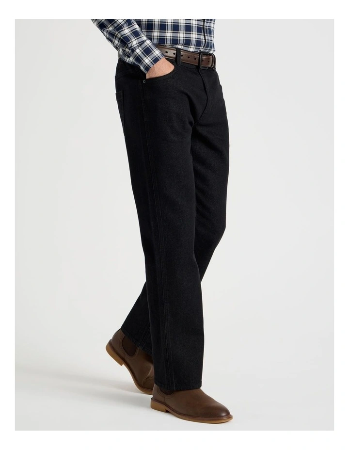 Straight Leg Jean in Black image 4