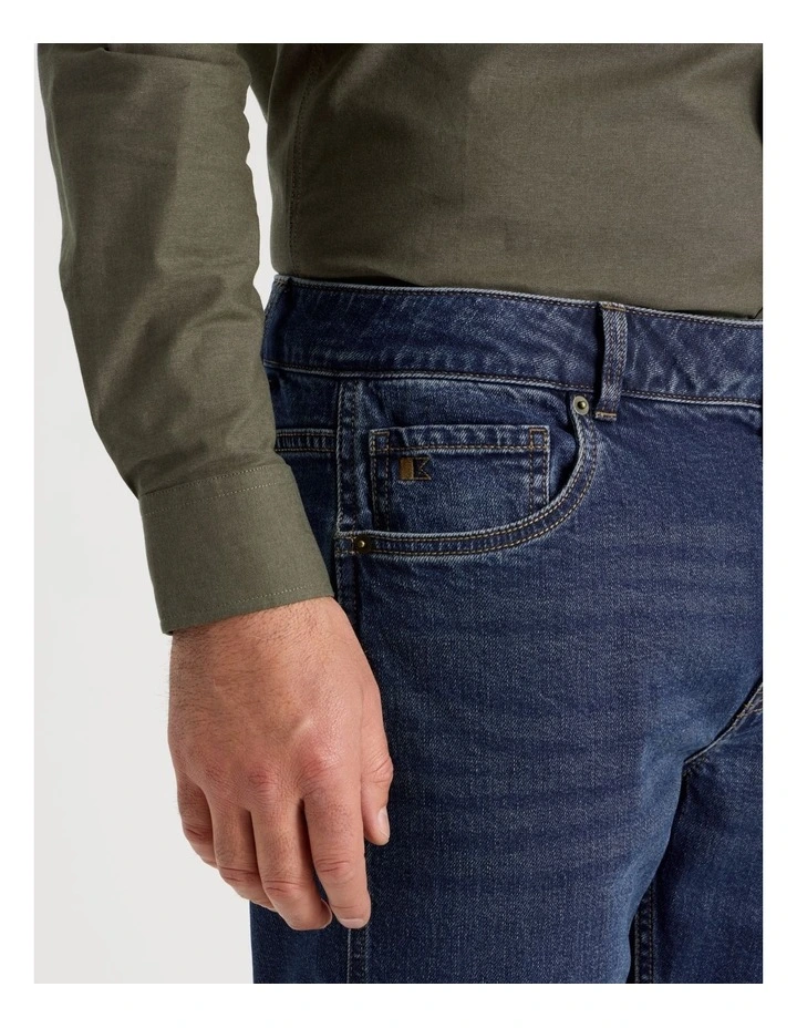 Straight Leg Jean in Navy image 4