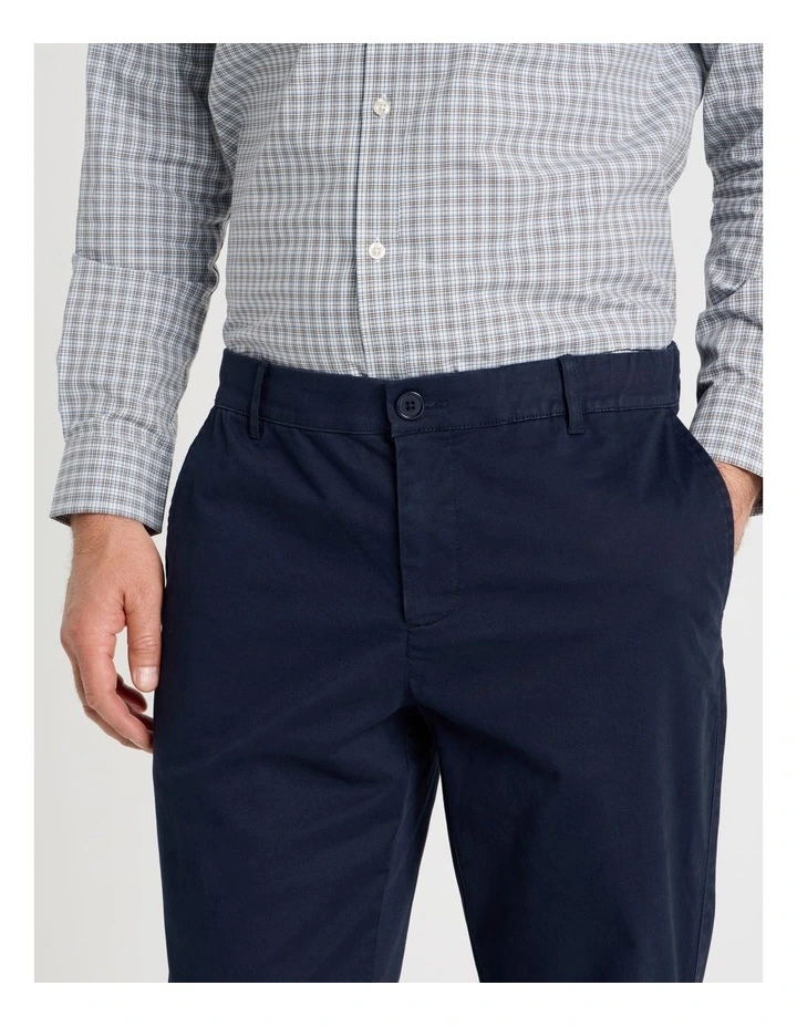 Chino Pant in Navy image 3
