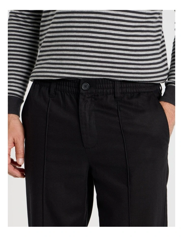 Travel Pant in Black image 4