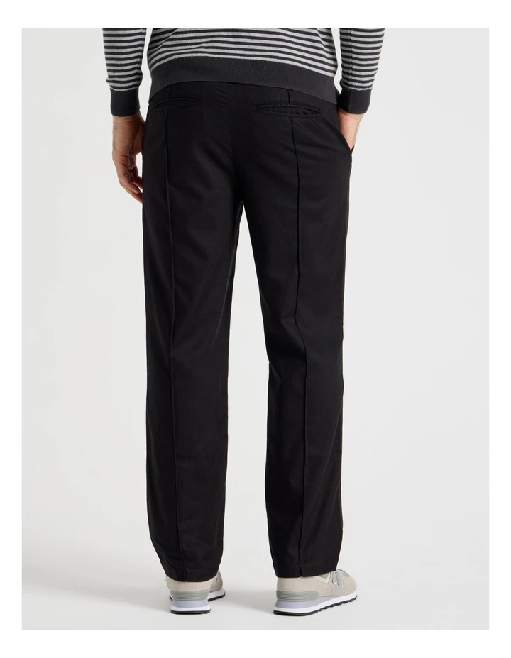Travel Pant in Black image 5