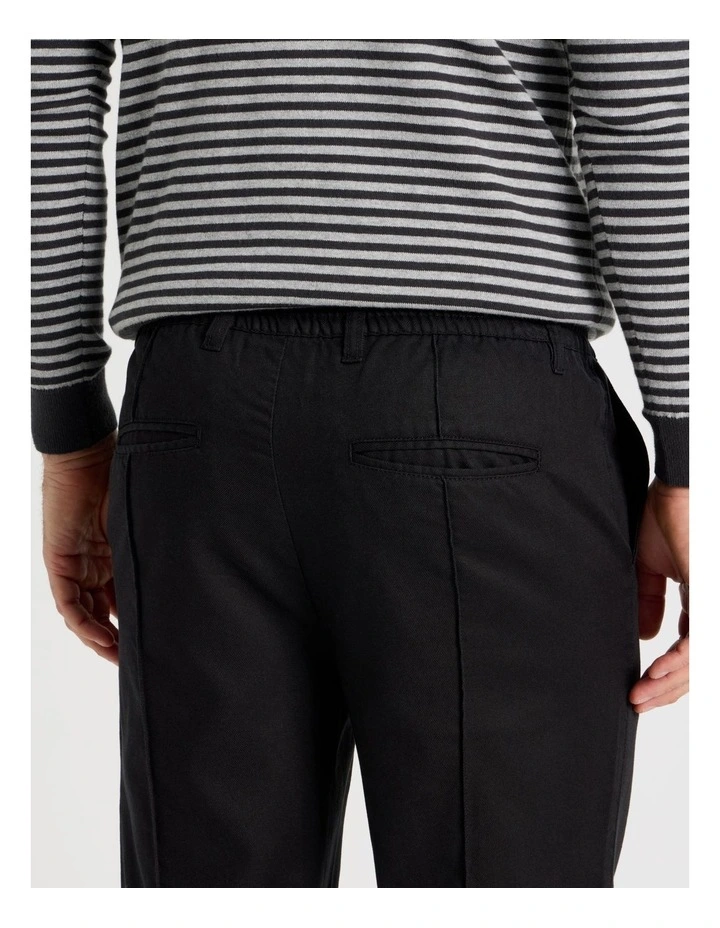 Travel Pant in Black image 6