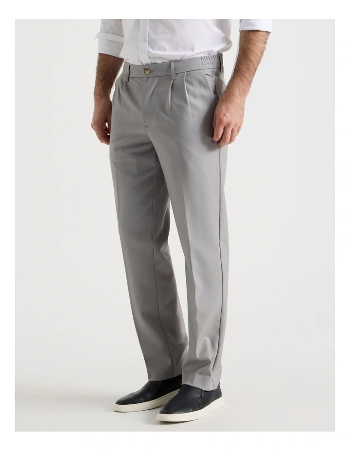 Pleat Front Comfort Tailored Pant in Grey image 5
