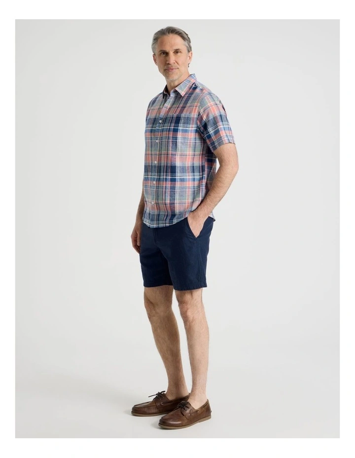 Cotton Linen Short in Navy image 3