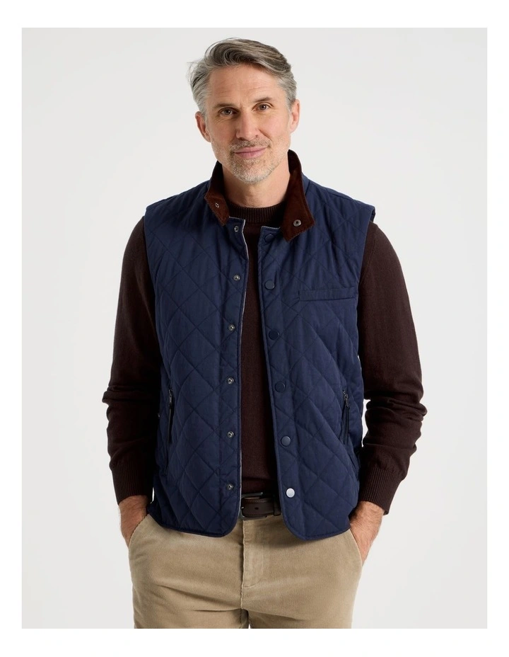 Quilted Gilet in Navy image 1