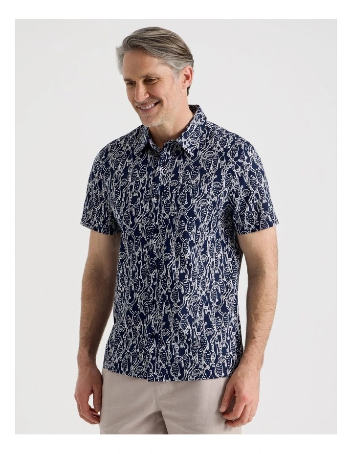 Short Sleeve Shirt in Navy Shell Print image 5