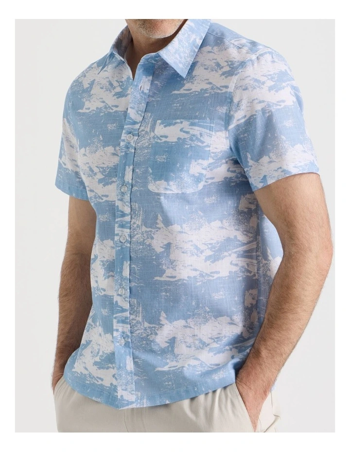 Short Sleeve Print Shirt in Blue image 3