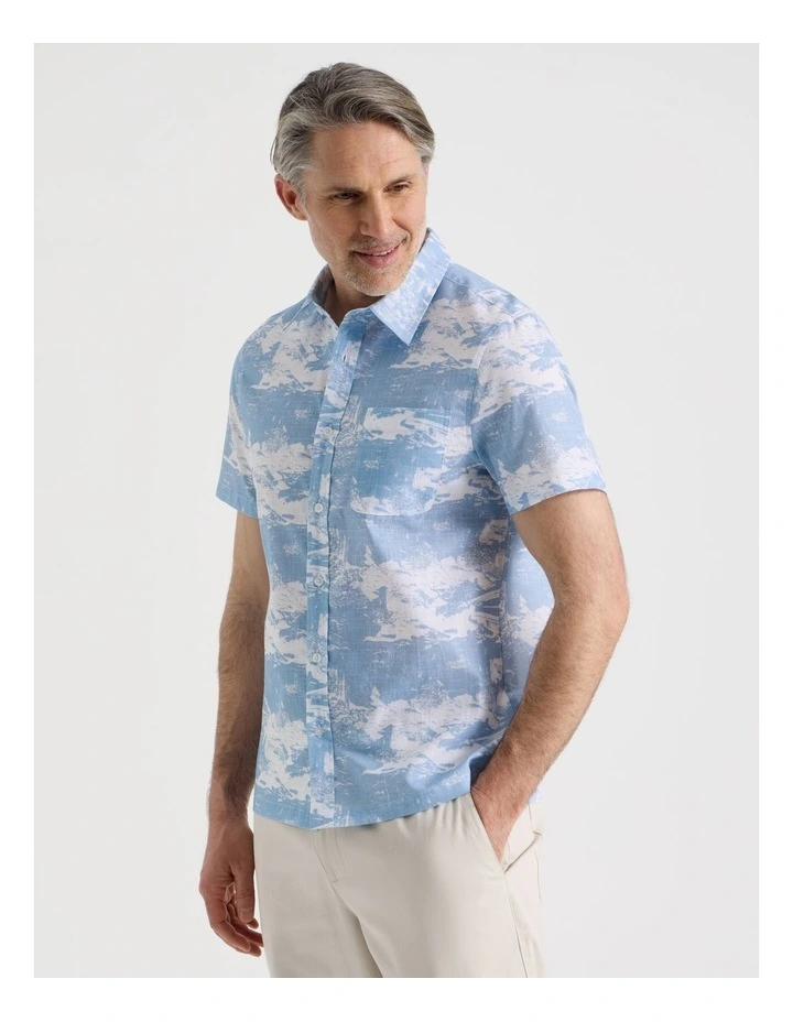 Short Sleeve Print Shirt in Blue image 5