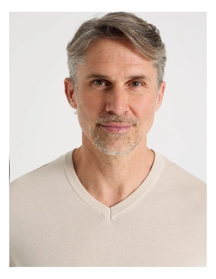 V-Neck Bamboo Cotton T-Shirt in Ecru image 3