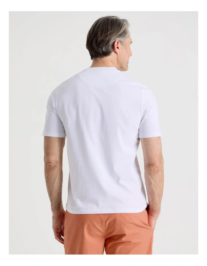 Island Placement Print T-Shirt in White image 5