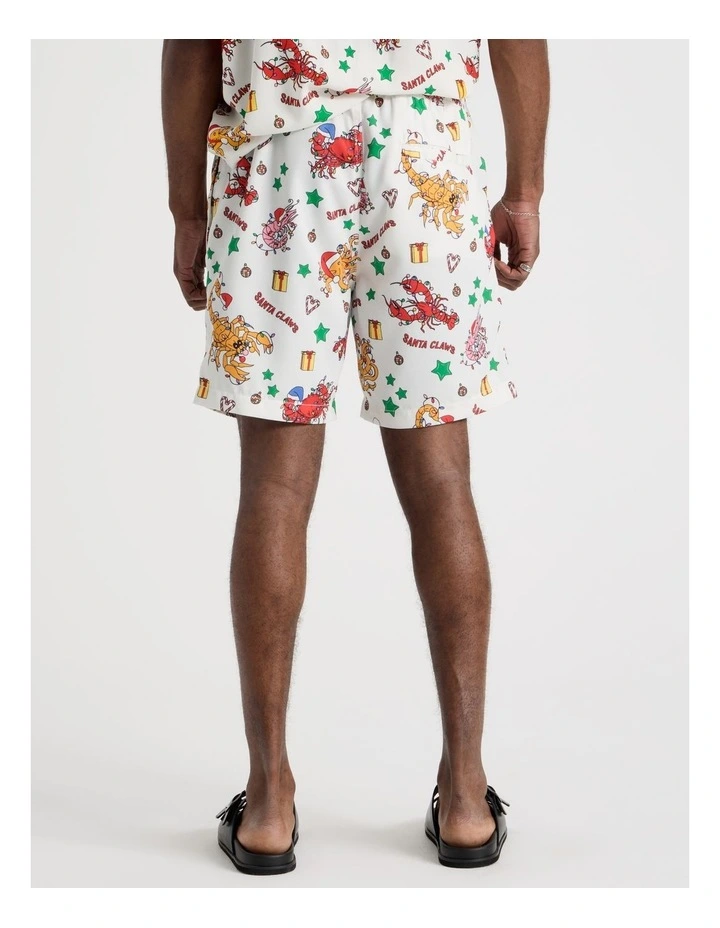Santa's Seafood Print Short in Stone image 5