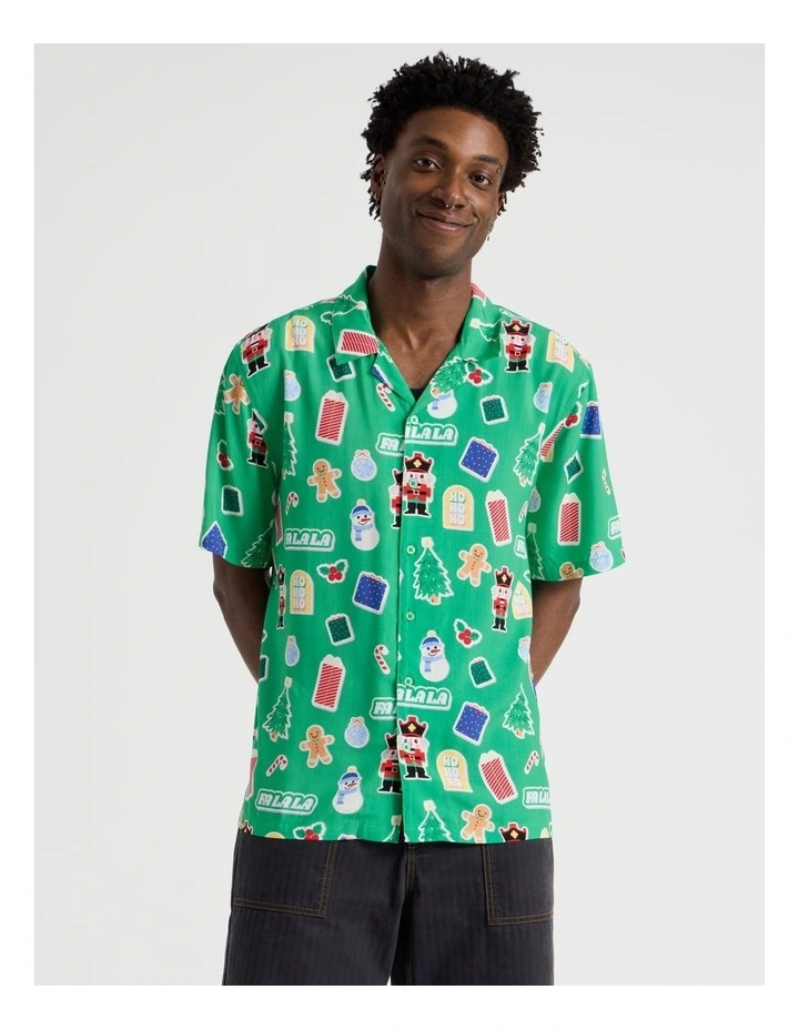 Short Sleeve Shirt in Green Christmas Cracker Print image 1