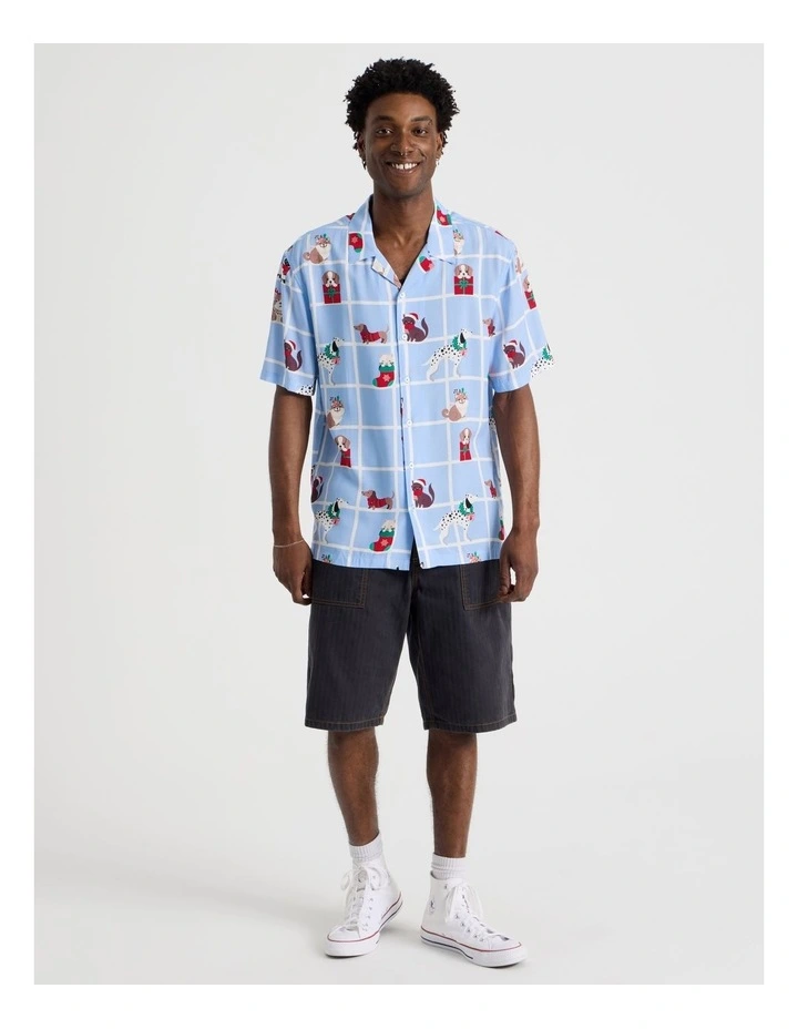 Short Sleeve Shirt in Blue Cats & Dogs Print image 2