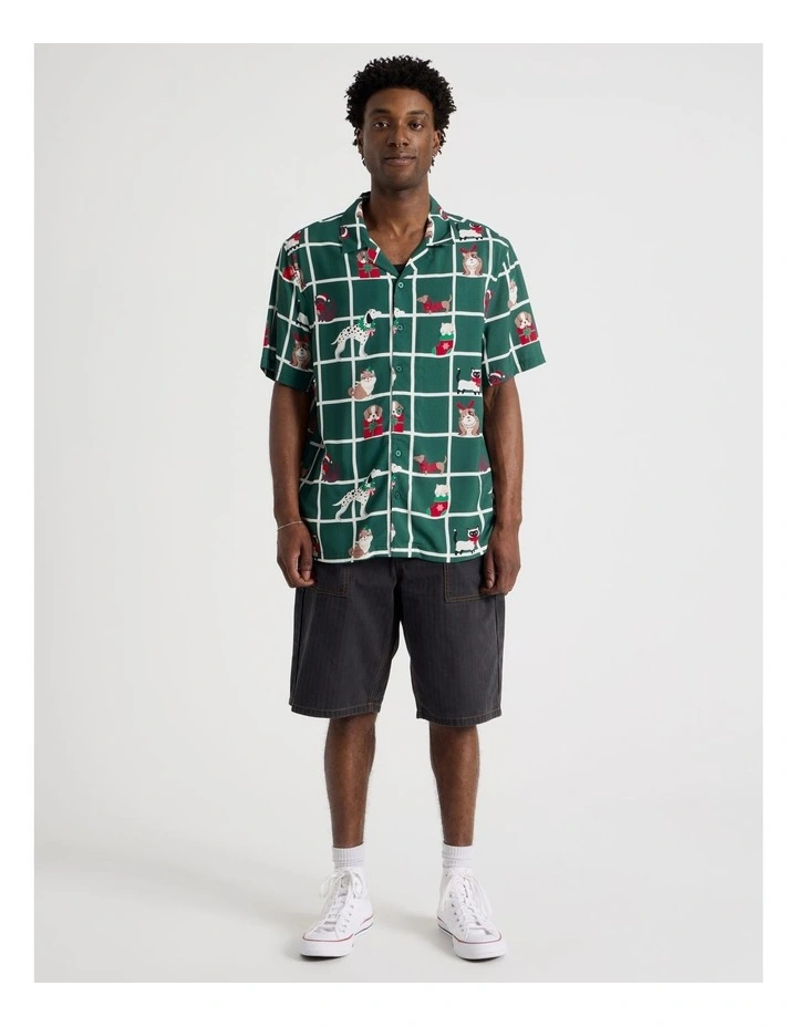 Short Sleeve Shirt in Green Cats & Dogs Print image 2