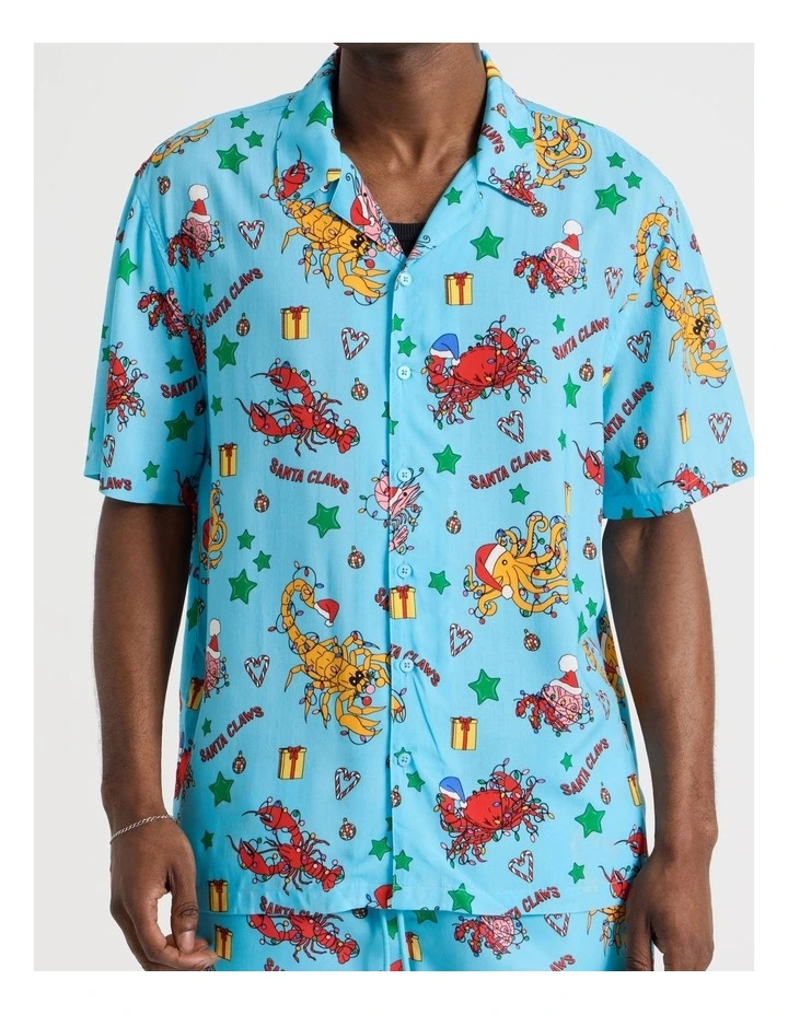 Short Sleeve Shirt in Light Blue Santa's Seafood Print image 4