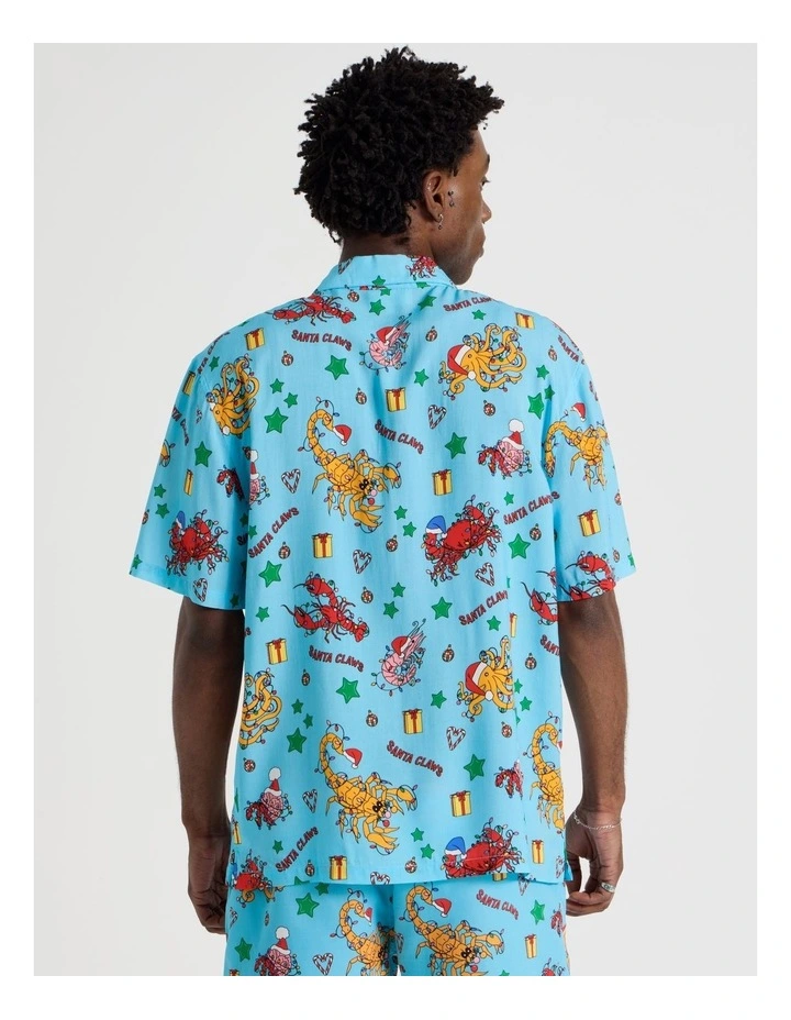 Short Sleeve Shirt in Light Blue Santa's Seafood Print image 5