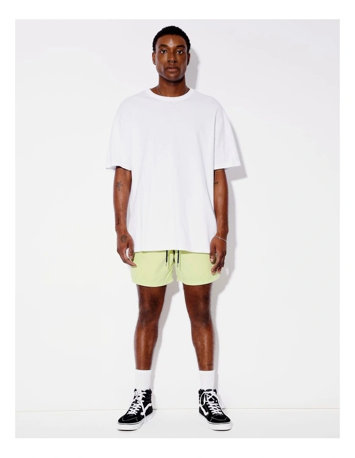 Duo Valley Short in Lime image 2