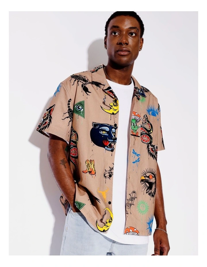 Street Art Print All Gender Oversize Short Sleeve Shirt in Brown image 4