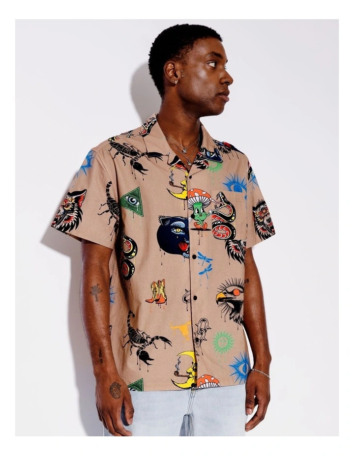 Street Art Print All Gender Oversize Short Sleeve Shirt in Brown image 4