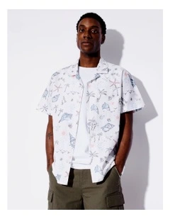 Coral Coast Print Short Sleeve Oversize All Gender Shirt in White