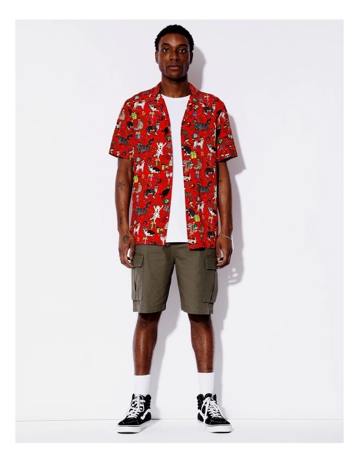 Cartoon Xmas Puppy Print Rayon Short Sleeve Shirt in Red image 2