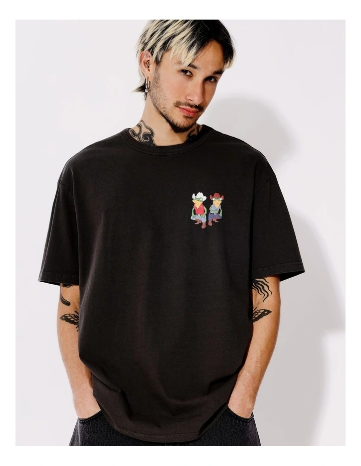 Diddly Squat Placement Print Oversize Short Sleeve Tee in Charcoal image 4