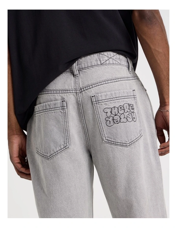 Straight Leg Washed Jeans in Grey image 4