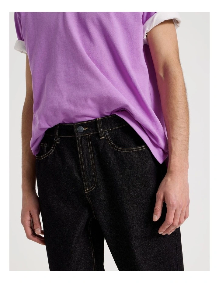 Straight Leg Rinsed Jean in Black image 6