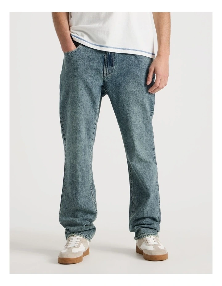 Straight Leg Vintage Jean in Denim image 4