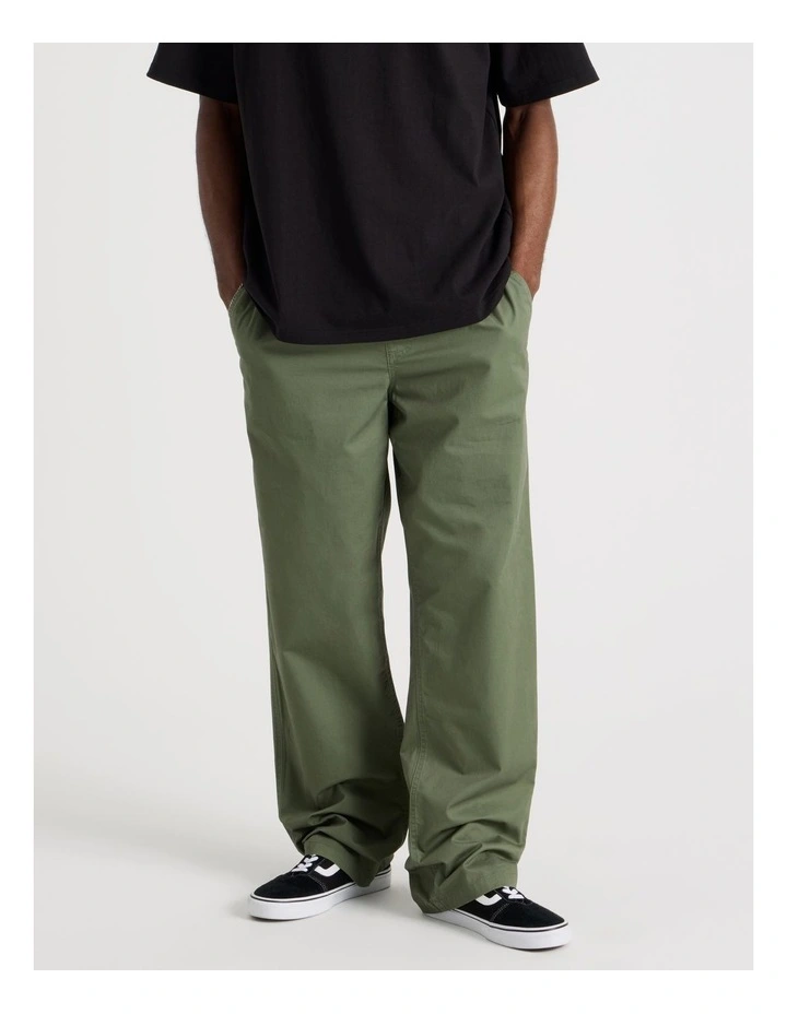 Wide Leg Lightweight Pant in Green image 2