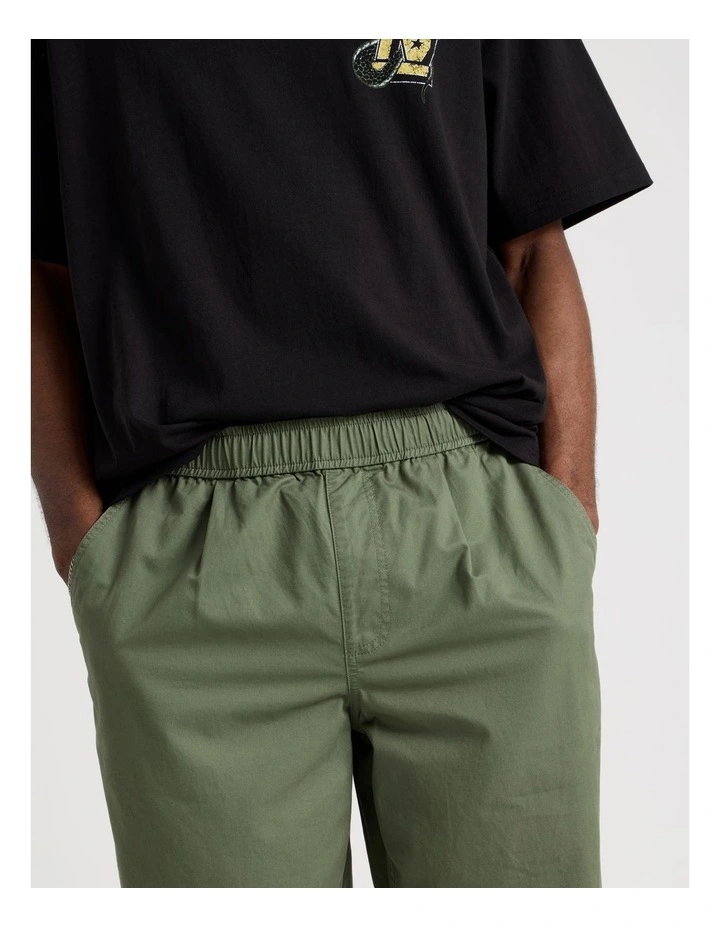Wide Leg Lightweight Pant in Green image 4