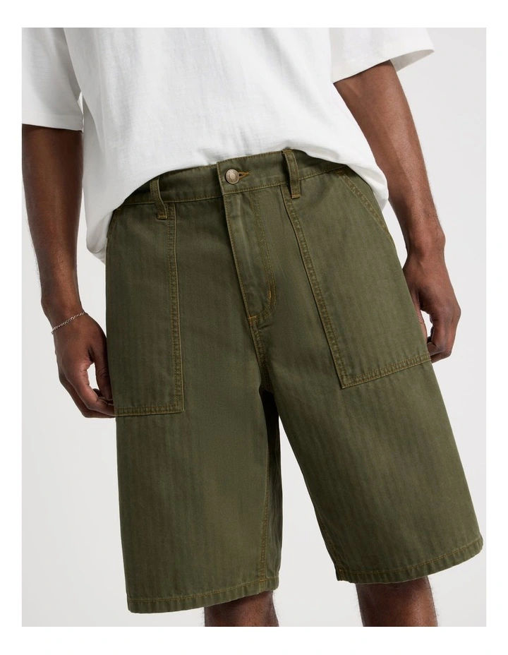 Washed Herringbone Short in Khaki image 4