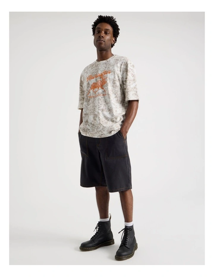 Washed Herringbone Short in Navy image 3