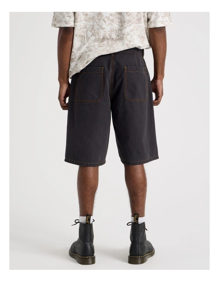 Washed Herringbone Short in Navy image 5