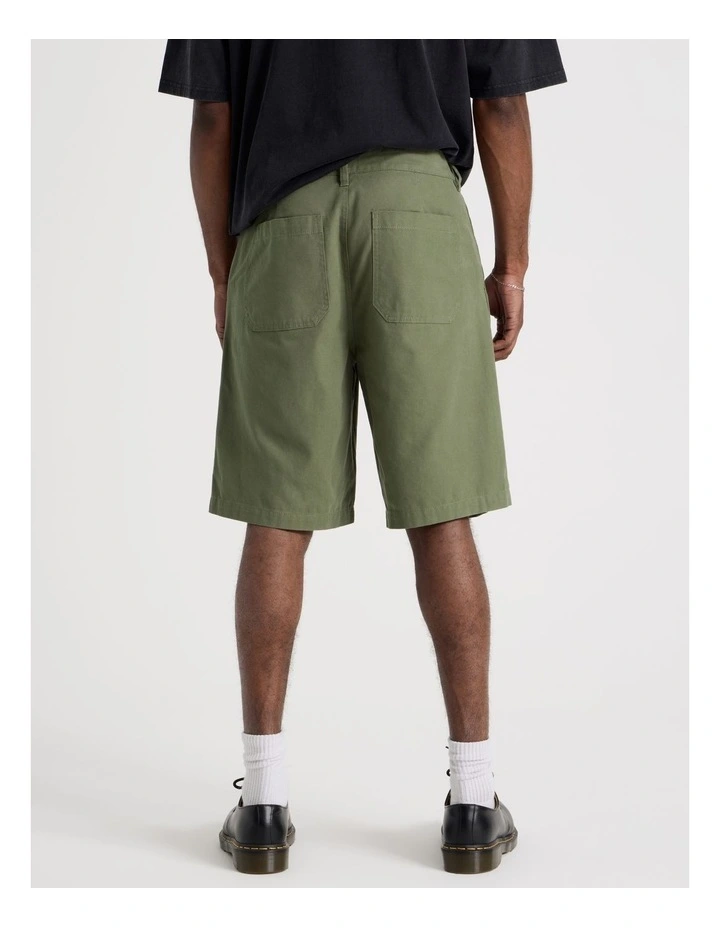 Chino Shorts in Green image 5