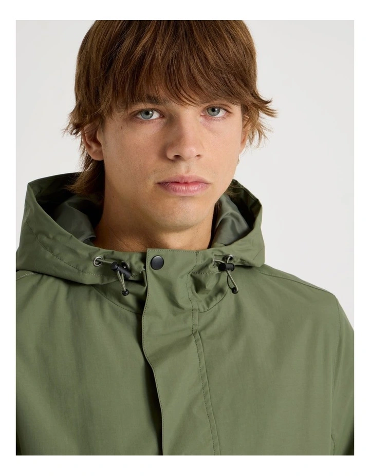 Techno Anorak in Olive image 4