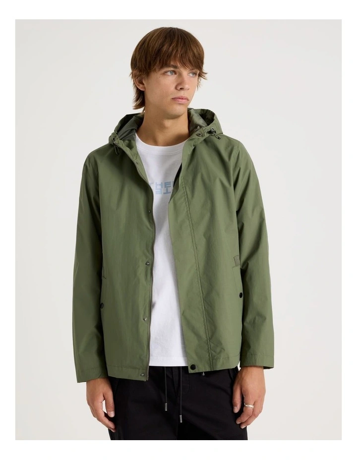 Techno Anorak in Olive image 5