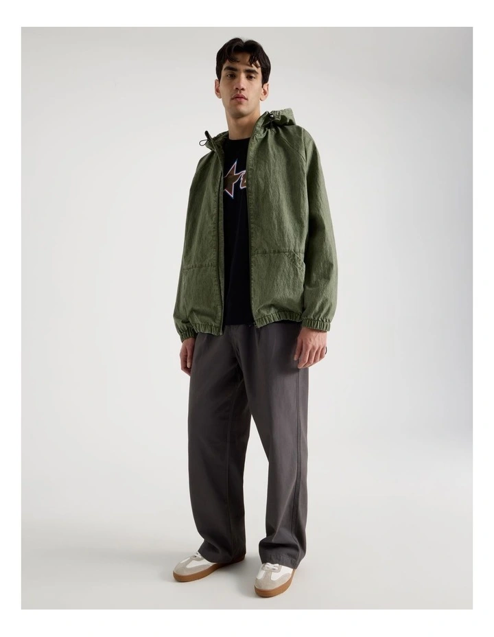Raglan Sleeve Spray Jacket in Green image 3