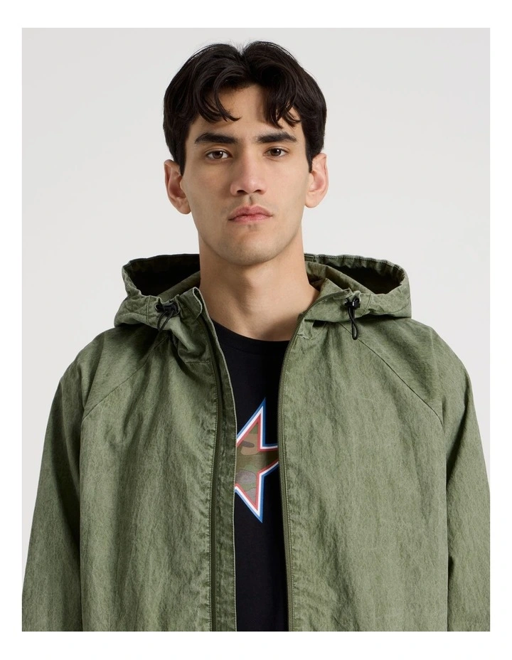 Raglan Sleeve Spray Jacket in Green image 7