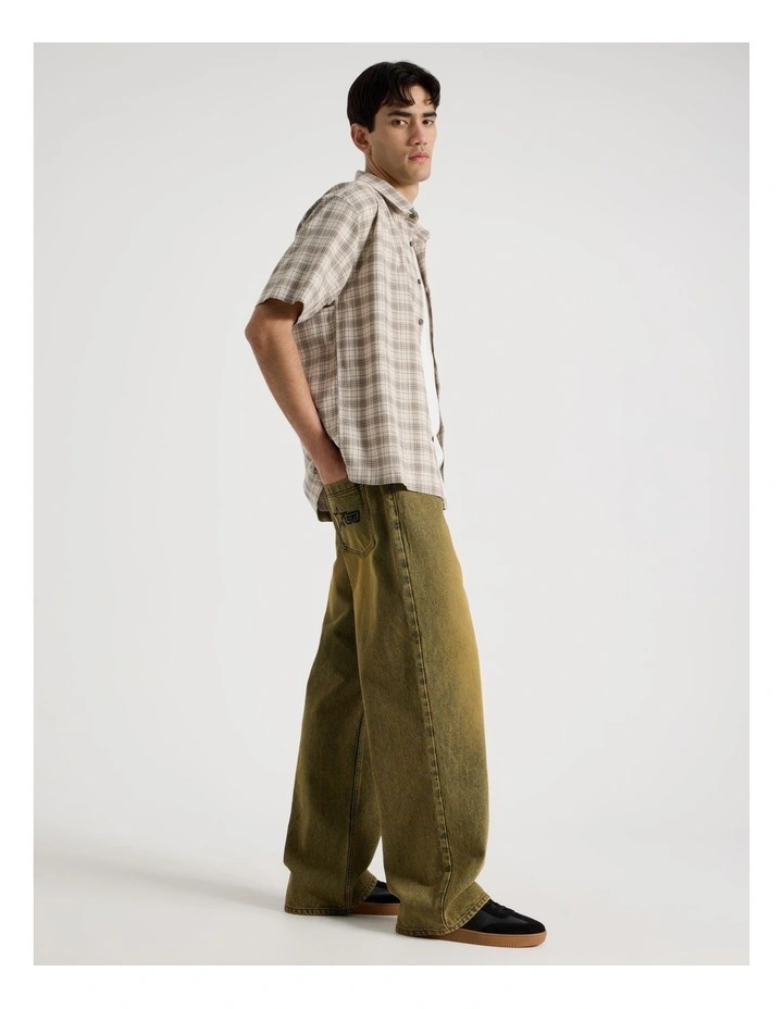Graffiti Short Sleeve Shirt in Cream Check image 3