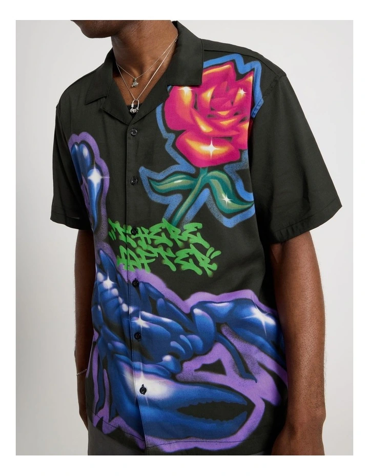 Relaxed Scorpion Print Short Sleeve Shirt in Black image 4