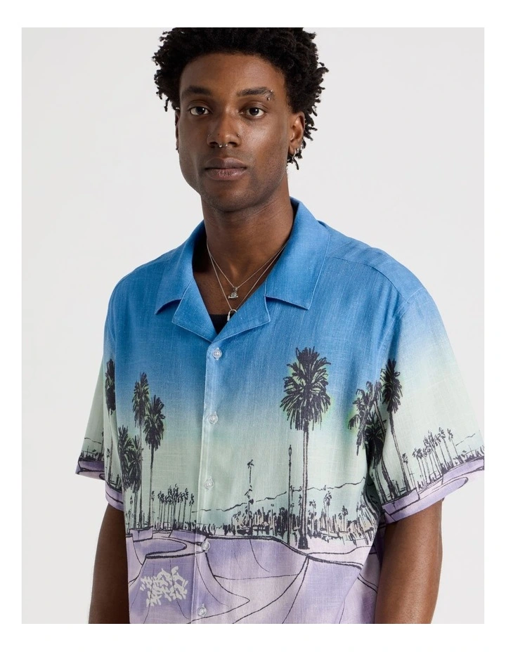 Relaxed Short Sleeve Shirt in Skate Bowl Print image 4