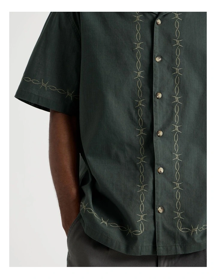 Short Sleeve Shirt in Petrol Resort Embroidery image 3