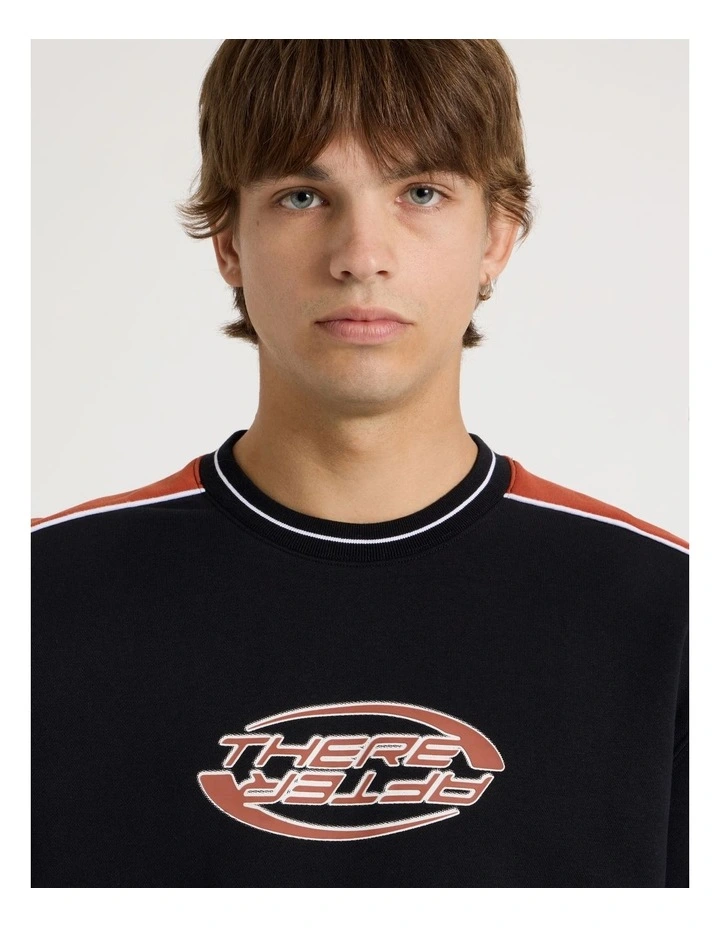 Retro Crew Sweat in Black image 5