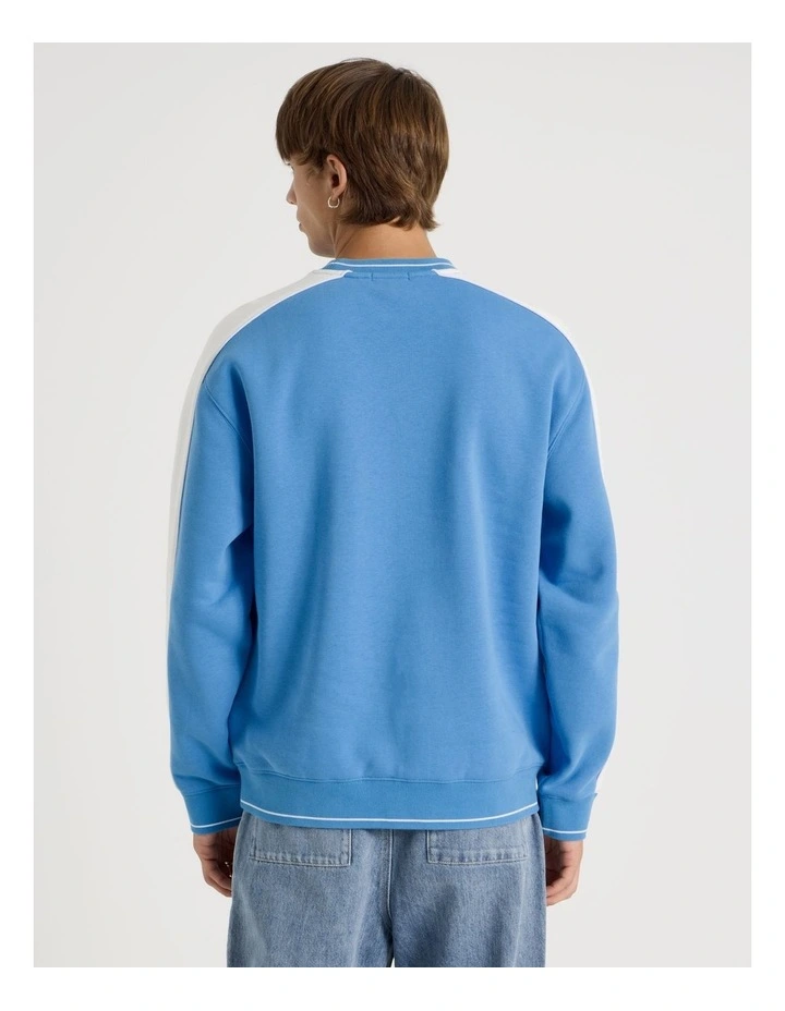 Retro Crew Sweat in Blue image 6
