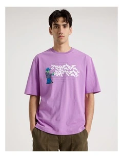 Graffiti Print Short Sleeve Tee in Purple
